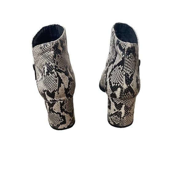 Seychelles Mist Leather Python Snake Print Ankle Booties - Picture 9 of 9